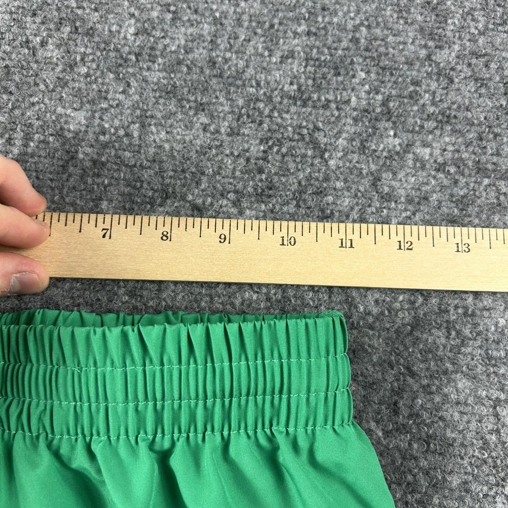 Nike Dri-FIT Shorts‎ Kids Small Green Training Standard Fit Athletic Activewear
